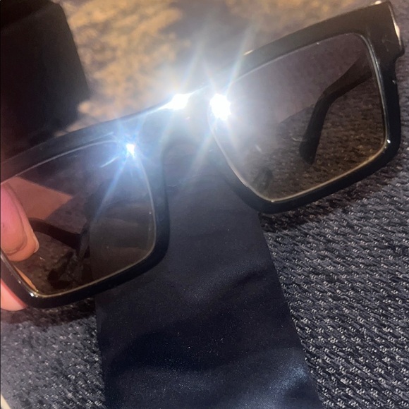 Prada Black Aviator Sunglasses Sleek Modern Design - Picture 1 of 9